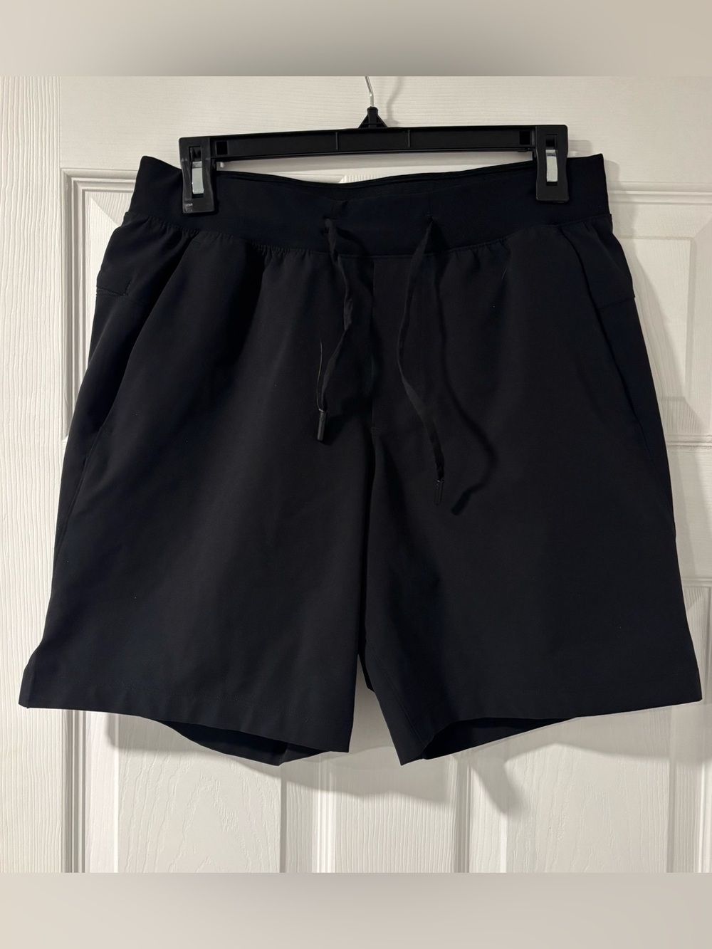 Men's Lululemon Black Zeroed In Linerless Shorts Size Small 7”